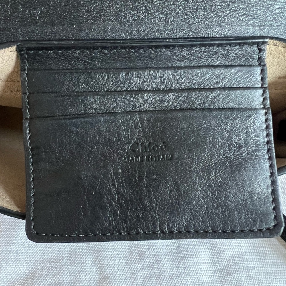Chloé Faye Small Leather Shoulder Bag - Picture 10 of 17